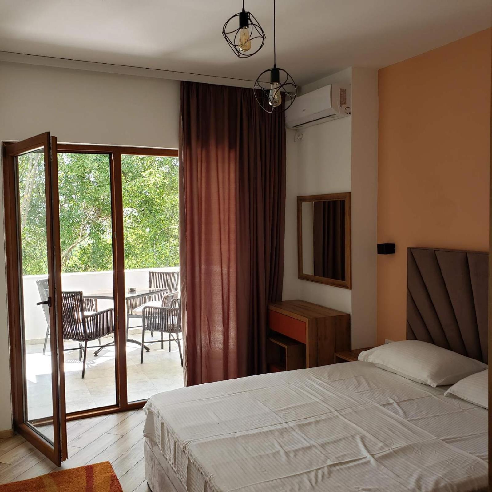 Green Hill Apartments أولتْسي الغرفة الصورة
