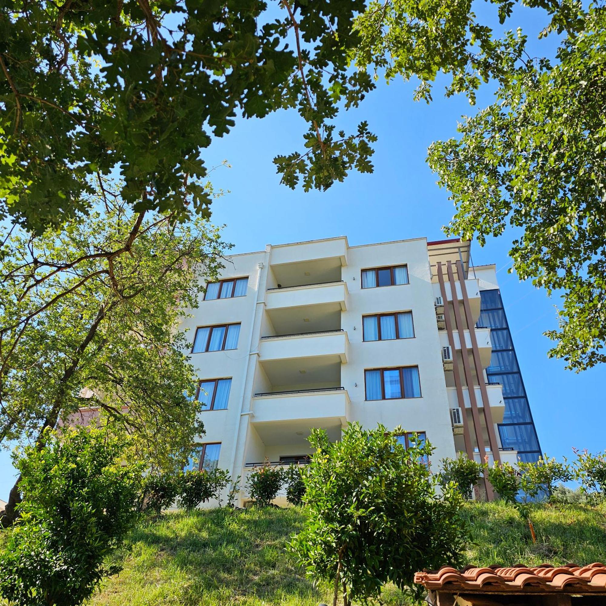 Green Hill Apartments أولتْسي المظهر الخارجي الصورة
