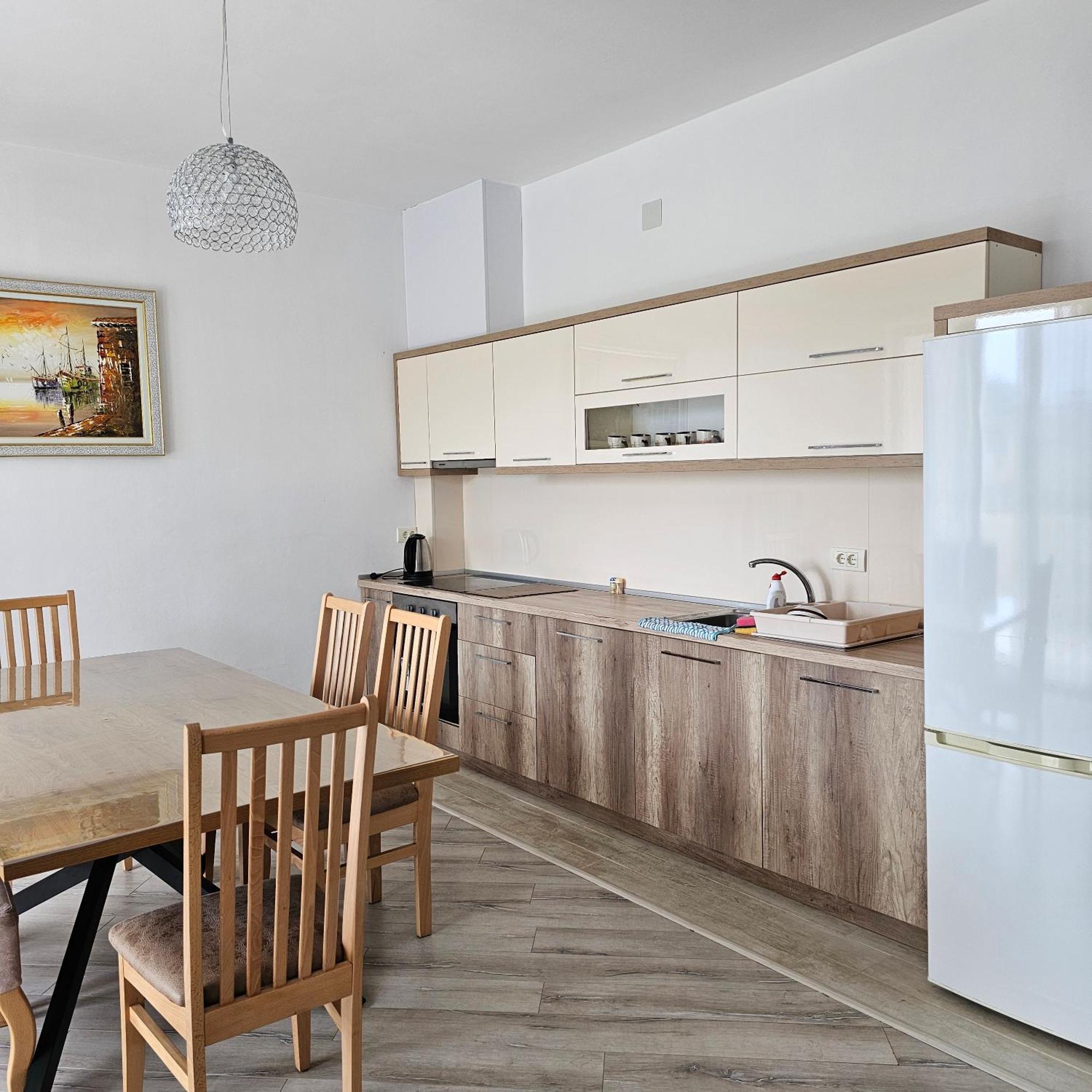 Green Hill Apartments أولتْسي الغرفة الصورة